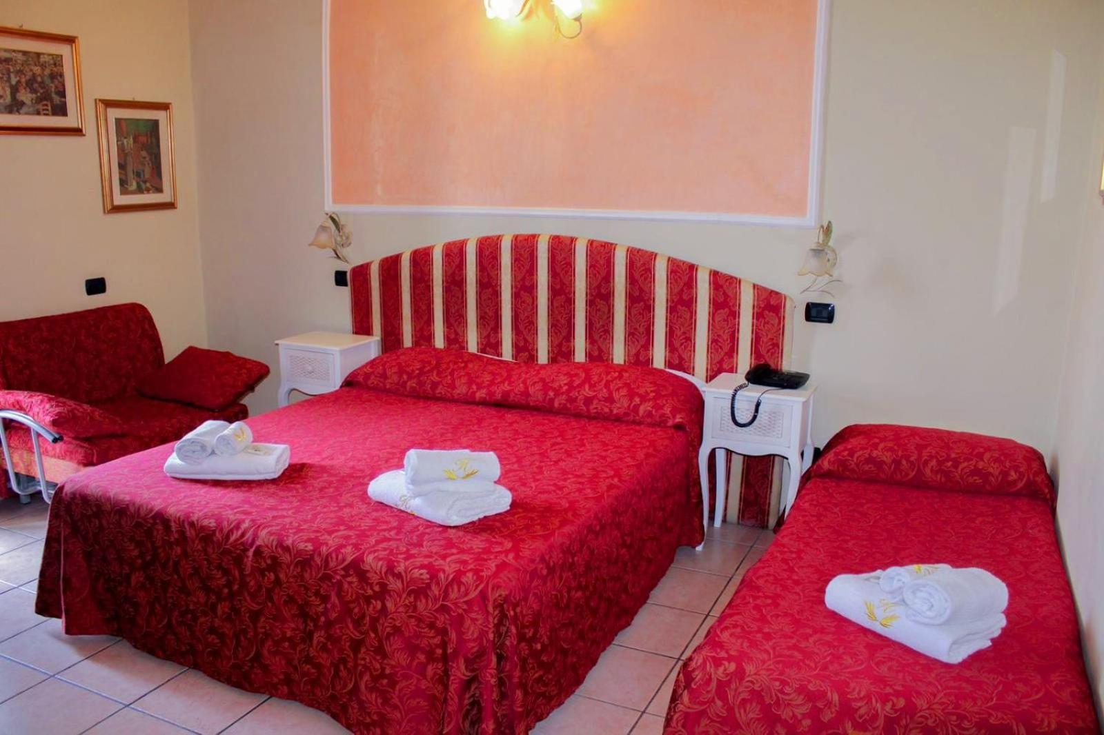 Hotel Sicilia Milano Ngoại thất bức ảnh