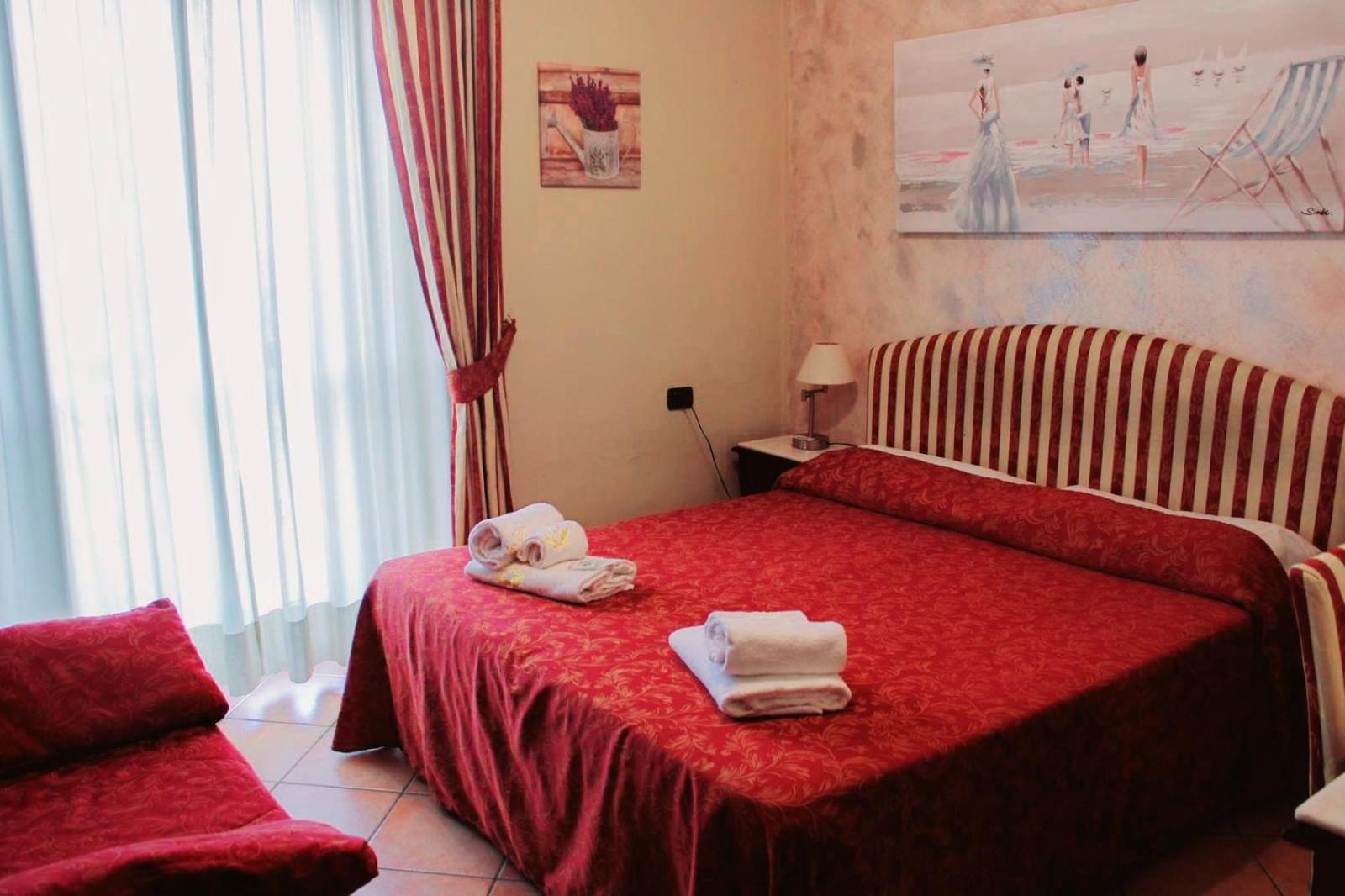 Hotel Sicilia Milano Ngoại thất bức ảnh