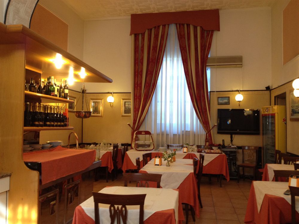 Hotel Sicilia Milano Ngoại thất bức ảnh