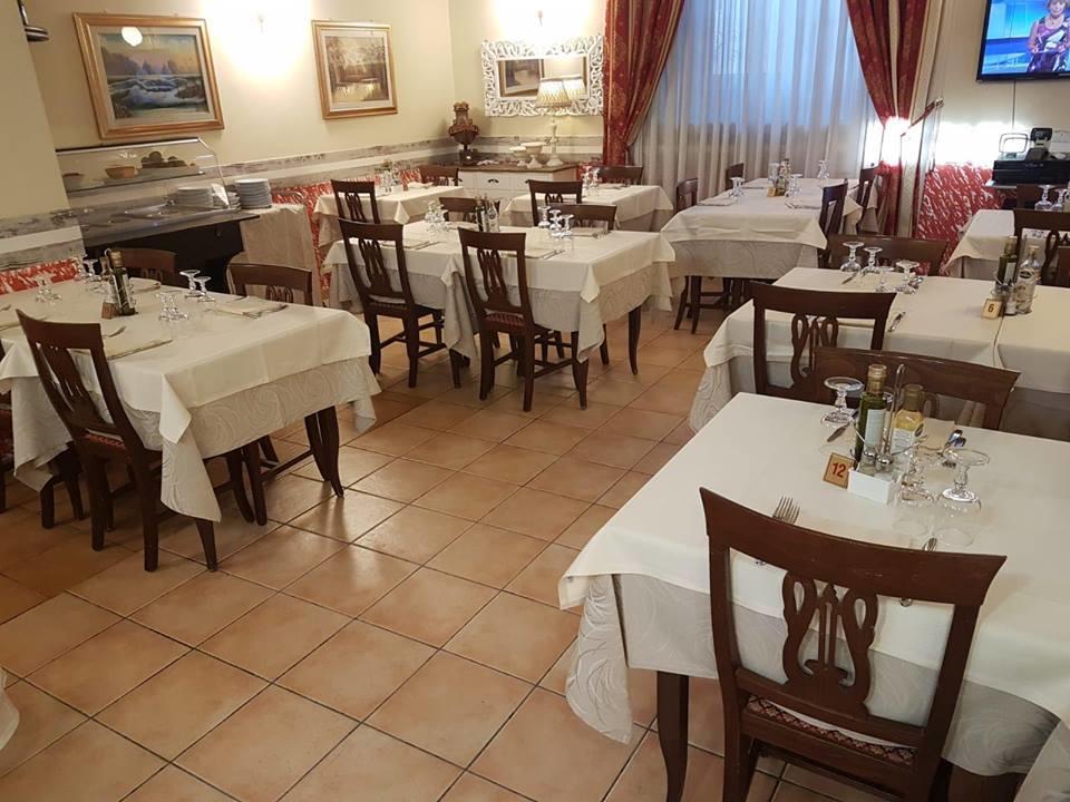 Hotel Sicilia Milano Ngoại thất bức ảnh