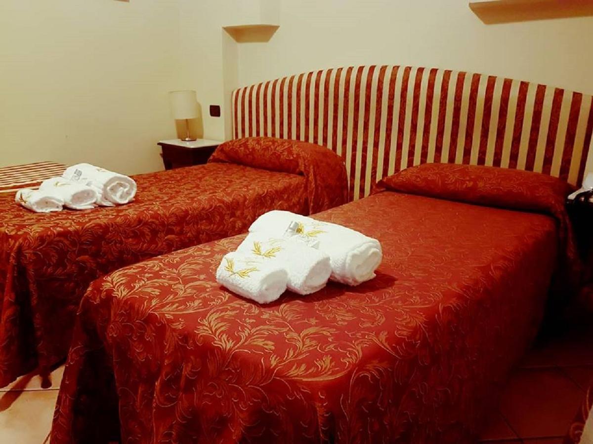 Hotel Sicilia Milano Ngoại thất bức ảnh